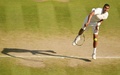 テニス、ウィンブルドン選手権（The Championships Wimbledon 2014）男子シングルス4回戦。サーブを放つニック・キリオス（Nick Kyrgios、2014年7月1日撮影）。(c)AFP/ANDREW YATES