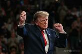 トランプ氏、男性がトラに襲われる動画投稿「自然をなめるな！」