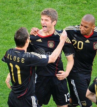 ドイツ準決勝進出、4発アルゼンチンに快勝 W杯 写真27枚 国際ニュース