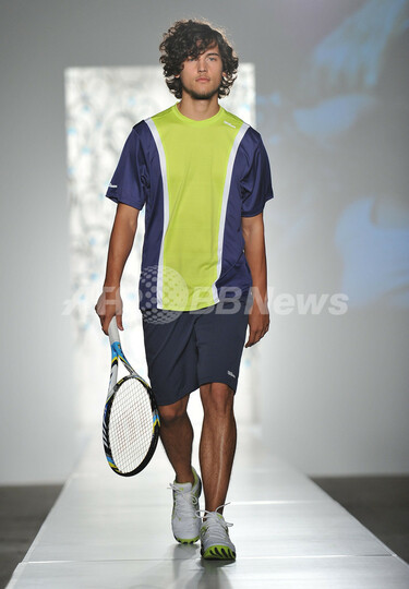 ウィルソン」、NYで新作テニスウェアのファッションショー 写真25枚