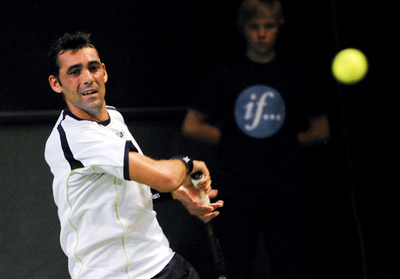 エルナンデス アカスーソを破りベスト8入り