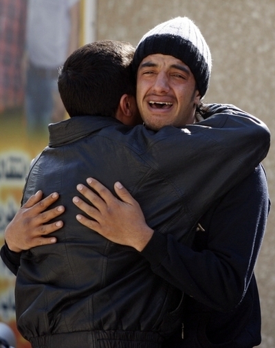 バグダッドで自爆攻撃、18人死亡 イラク