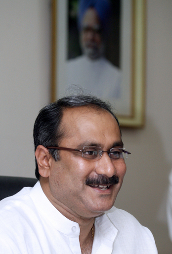 貧困層優遇の「優先入学枠」抗議デモ、政府が態度硬化 - インド