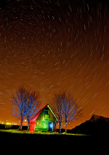 満点の星に見守られるログハウス、スロバキア