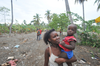 震災後の復興進まぬハイチ、ハリケーン「サンディ」が追い打ち