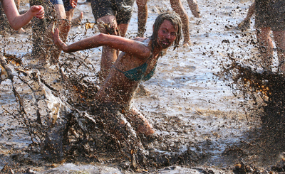 ポーランド版｢ウッドストック｣、野外フェスに40万人