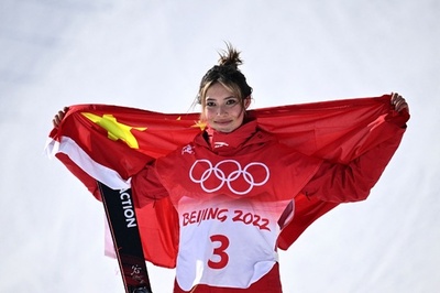 谷愛凌、北京五輪2個目のメダルは銀 スキー女子スロープスタイル