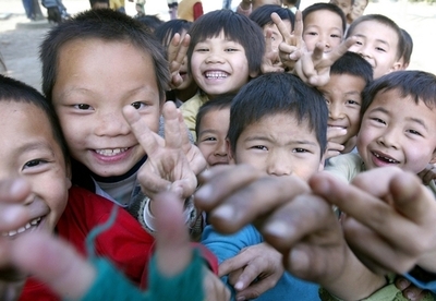 出産制限政策、違反世帯への罰金・没収に大暴動