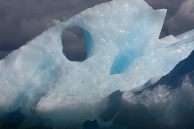 「氷河泥棒」を逮捕、チリ・パタゴニア