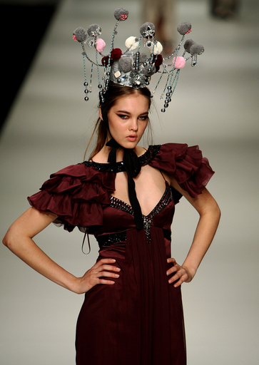 ＜08/09年春夏ローズマウント・ファッションウィーク＞ドリアン・ホー、新作を発表