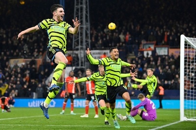 首位アーセナルがルートンに劇的勝利 ライス弾で打ち合い制す