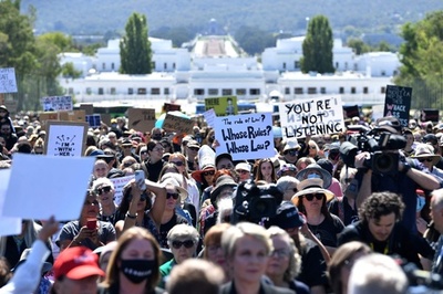 豪政府に新スキャンダル 議会内で性的行為の動画流出