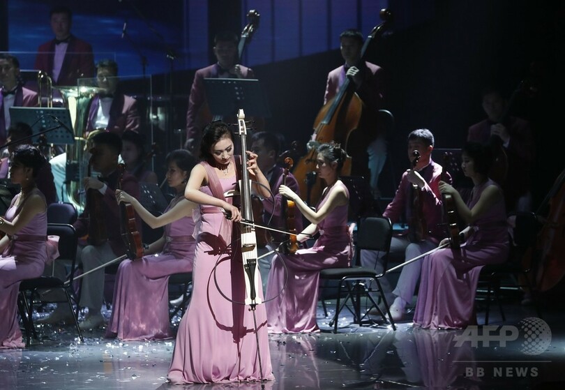 北朝鮮楽団が韓国公演 チケット完売、抗議デモも