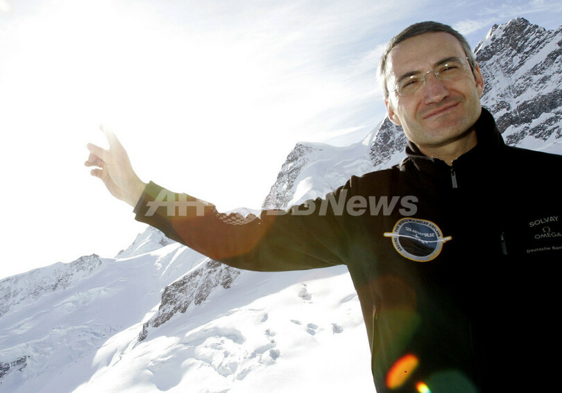 100％太陽発電の飛行機目指し、スイスアルプス山中でソーラーパネル実験