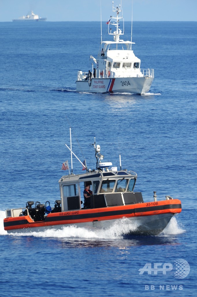 米ASEAN、南シナ海などで初の海軍合同訓練