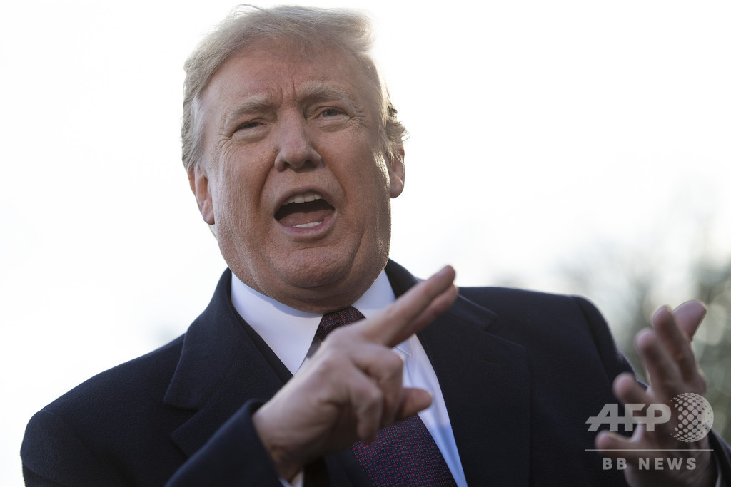 トランプ大統領、ヒラリー氏と前FBI長官の訴追要求か 米紙報道 トランプ大統領、ヒラリー氏と前FBI長官の訴追要求か 米紙報道