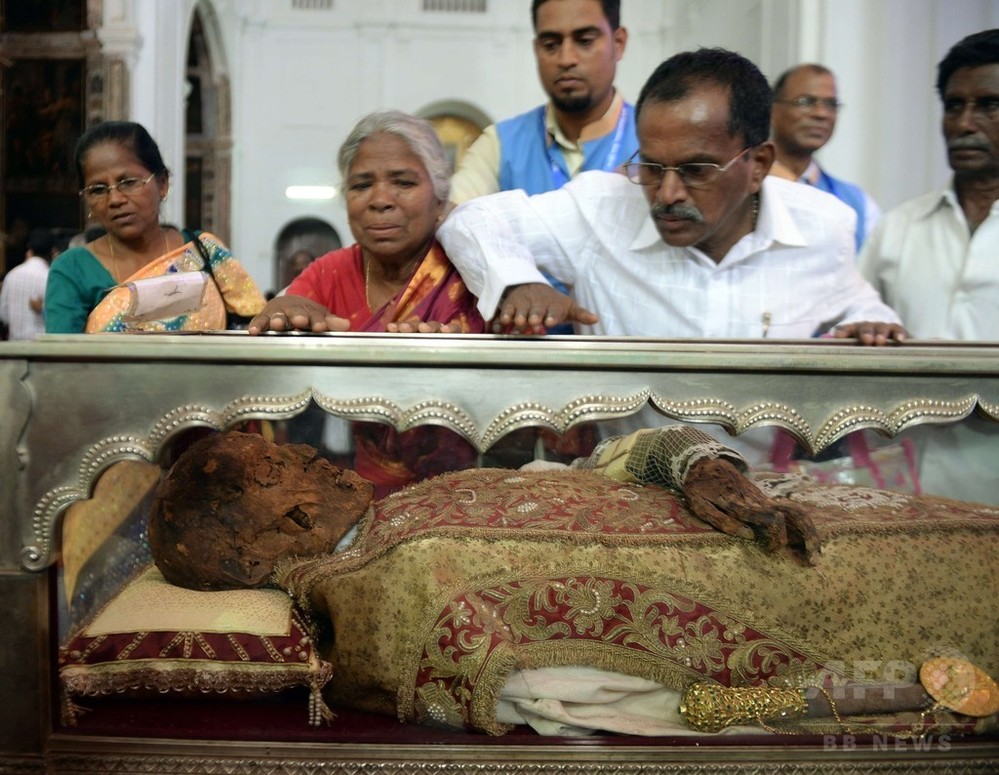 フランシスコ ザビエルの遺体を公開 インド ゴア 写真19枚 国際ニュース Afpbb News