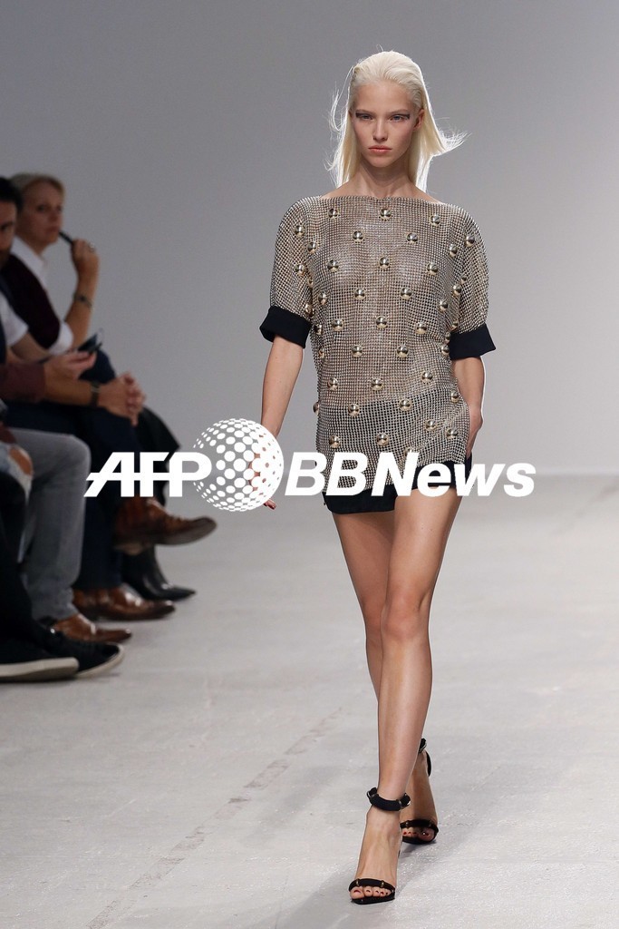 ＜14年春夏パリコレクション＞アンソニー・バカレロ