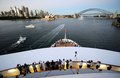 2008年2月23日、オーストラリアのシドニー（Sydney）に到着したクイーン・ビクトリア号（The Queen Victoria）。(c)AFP