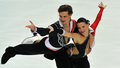 09-10フィギュアスケートGPシリーズ第2戦ロシア杯（%%2009 Cup of Russia%%）アイスダンス。合計81.25点で3位だったロシアのエカテリーナ・ルブレワ（%%Ekaterina Rubleva%%）／イワン・シェフェル（%%Ivan Shefer%%）組。（2009年10月23日撮影）(c)AFP/YURI KADOBNOV