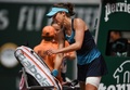 全仏オープンテニス、女子シングルス3回戦。試合を途中棄権したアリーゼ・コルネ（2022年5月28日撮影）。(c)JULIEN DE ROSA / AFP