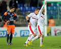 サッカーフランスリーグ杯2012-13（French League Cup 2012-13）は28日、準々決勝が各地で行われ、ニース（OGC Nice）は2-3でモンペリエ（Montpellier HSC）に敗れた。

ゴールを決め喜ぶニースのアレクシ・ボセッティ（Alexy Bosetti、右、2012年11月28日撮影）。(c)AFP/PASCAL GUYOT