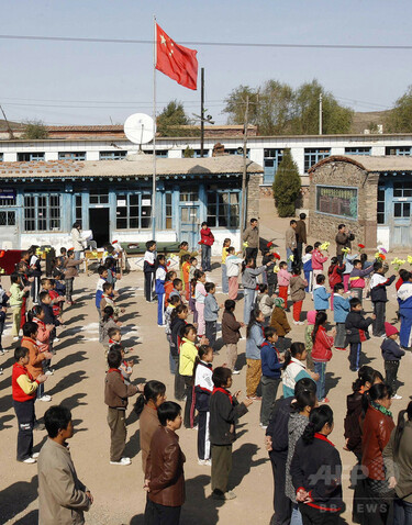 中国で「留守児童」の兄妹4人が自殺、親不在で数か月 写真1枚 国際