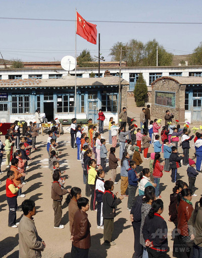 中国で「留守児童」の兄妹4人が自殺、親不在で数か月 写真1枚 国際