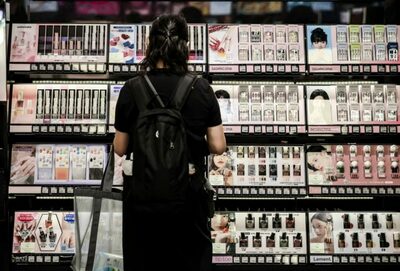 オリーブヤングだけじゃない…Kビューティの専門ショップ、観光地に続々登場