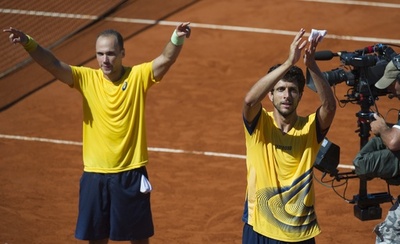 ブラジルがダブルス制しアルゼンチンをリード、デビス杯