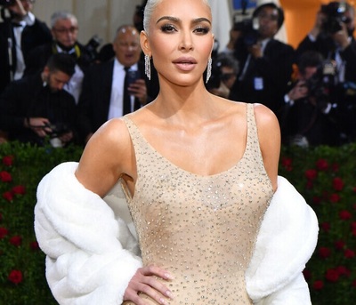 モンローのドレス破損？ カーダシアンさんに貸し出し