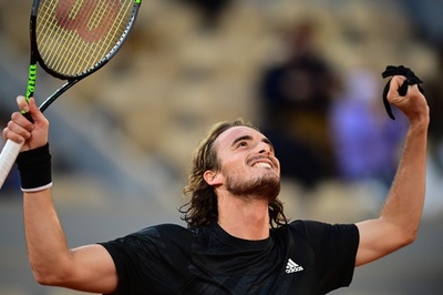 チチパス、初の全仏4強でジョコと激突へ「壮大なこと成し遂げたい」