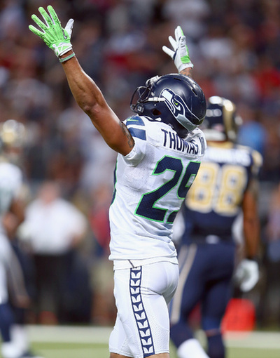 シーホークスがラムズに勝利、NFC西地区の首位守る