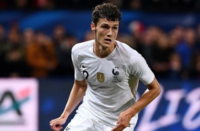 W杯優勝メンバーのDFパヴァール、バイエルン加入が決定 7月から