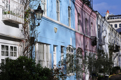 貧困層締め出すロンドンで闘う母親たち