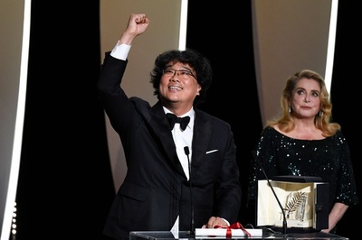 韓国のポン・ジュノ監督『パラサイト』にパルムドール、カンヌ国際映画祭