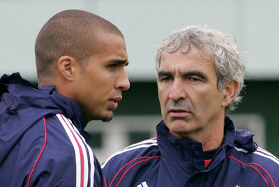 トレゼゲ フランス代表引退を表明