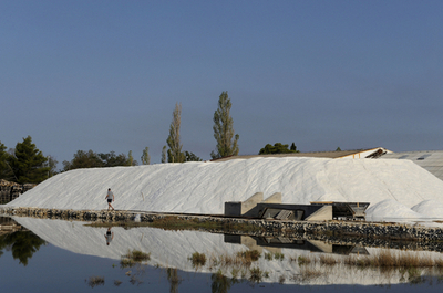 クロアチアの「塩の花」、ローマ時代から続く伝統製塩