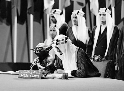 国王の隣にヨーダ鎮座… 教科書掲載写真にミスで責任者クビ サウジ