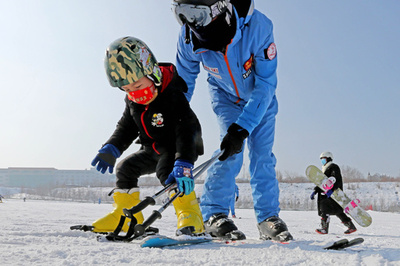 中国でウインタースポーツ人口が3億人超え 北京冬季五輪の熱気続く