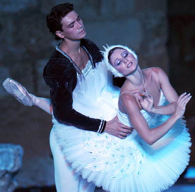 「第44回カルタゴ芸術祭」キエフ国立バレエ団が白鳥の湖を披露