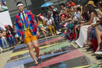 鮮やかなメンズスタイルに注目、ドミニカでファッションウィーク