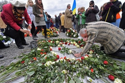 ナチスの強制収容所跡地に「ソーセージ博物館」移転計画、ドイツで物議