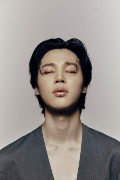 BTSジミンのフォトカード、実取引価格30万円を記録