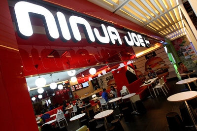 食文化に熱心なアジア人、人気の「レストラン紹介ブログ」はビジネスにも