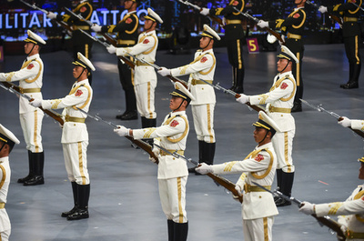 中国軍の入隊不合格者増、自慰行為とゲームが一因？機関紙が指摘