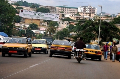 カメルーン唯一の映画館が閉館、海賊版横行も影響か