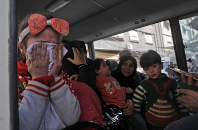 東グータの学校に空爆、子ども15人死亡 シリア