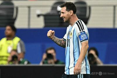 メッシがW杯最多得点記録更新、アルゼンチンが32強入り