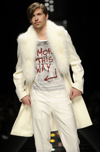＜11/12年秋冬ミラノ・メンズコレクション＞ジョン・リッチモンド